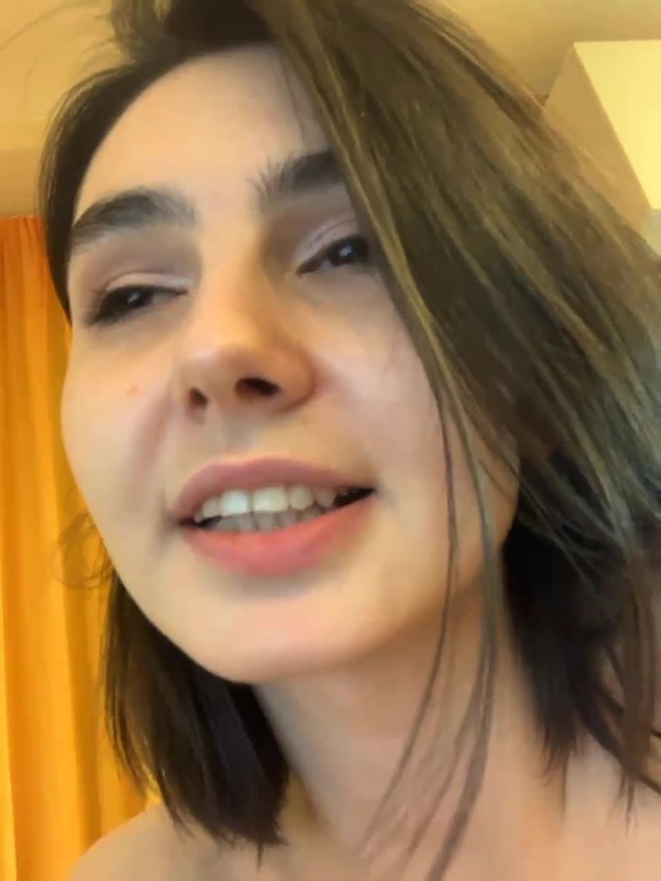 View or download file lola_li on 2023-12-14 from bongacams