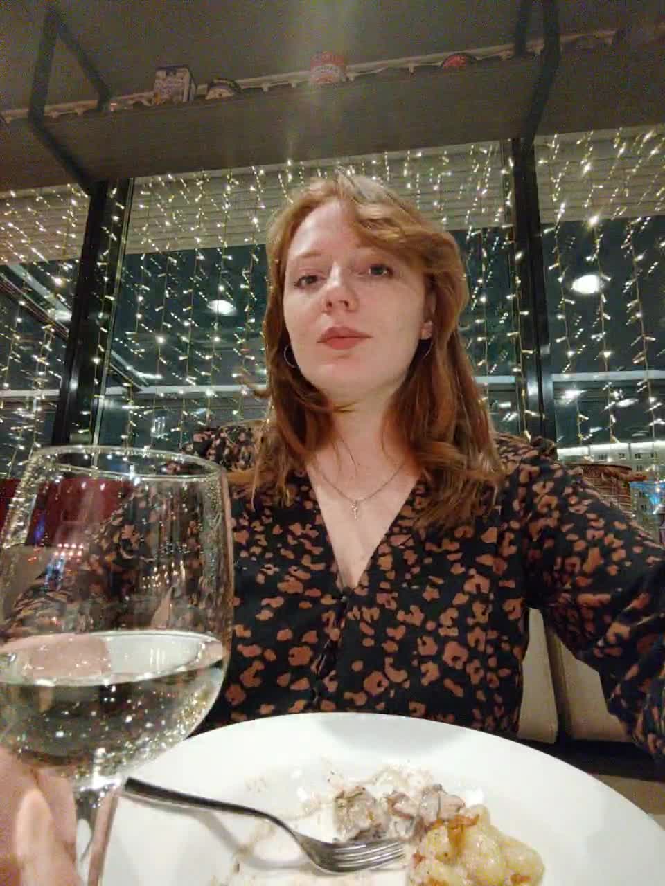 View or download file zlatalata on 2023-12-14 from bongacams