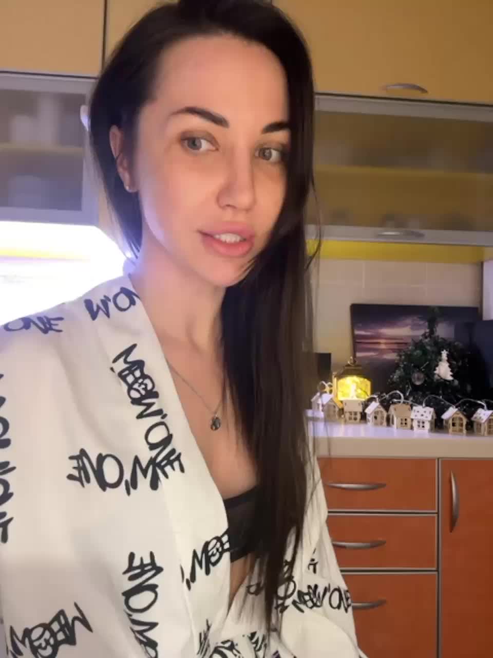 View or download file _ann_ on 2023-12-15 from bongacams