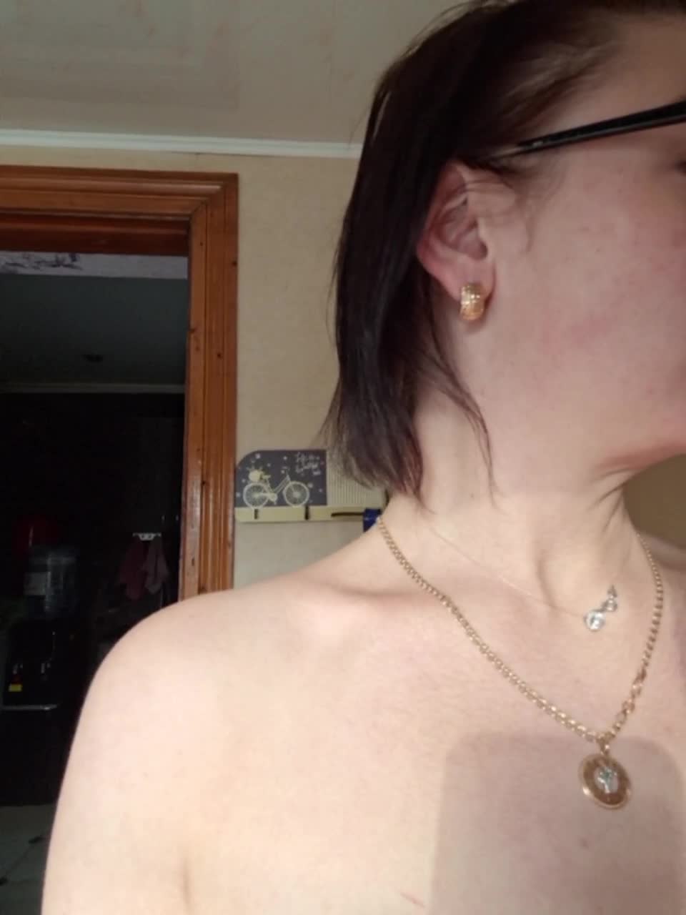 View or download file aureliyxxx on 2023-12-16 from bongacams