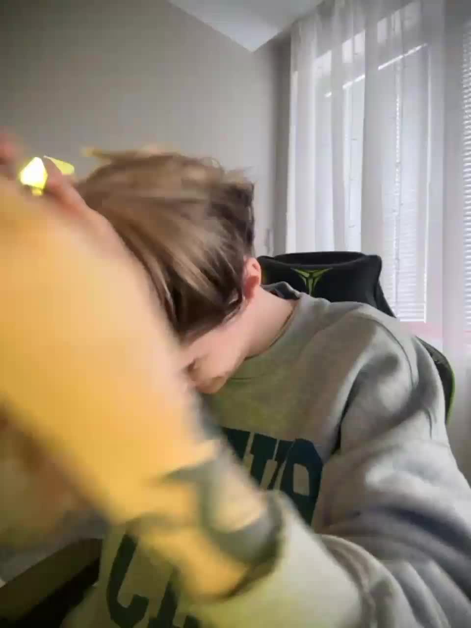 View or download file damkiky on 2023-12-16 from bongacams