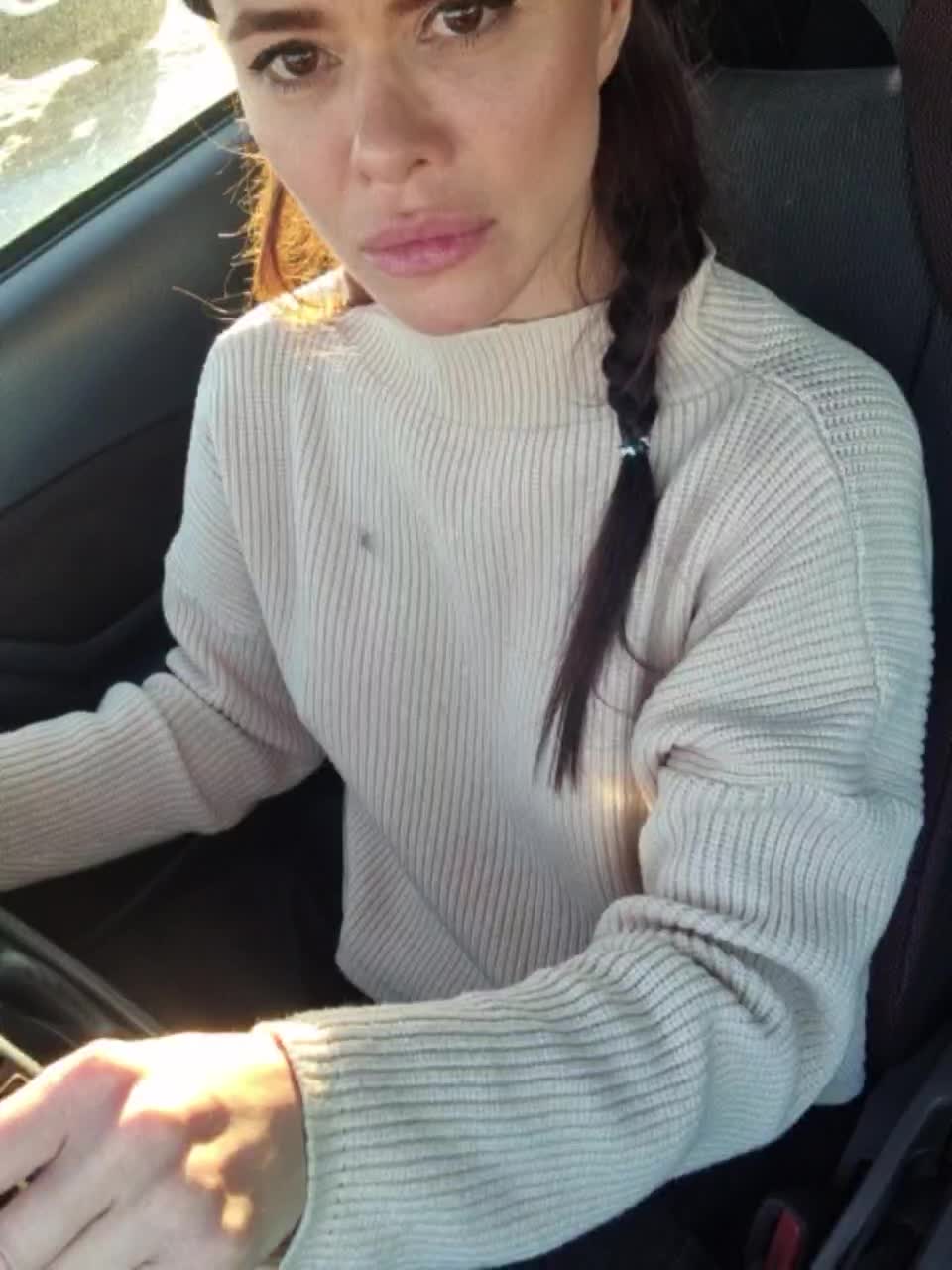 View or download file vikki100500 on 2023-12-16 from bongacams