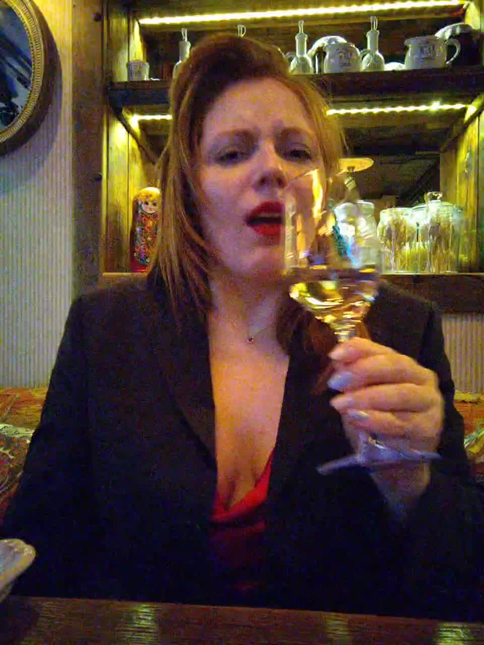 View or download file zlatalata on 2023-12-16 from bongacams