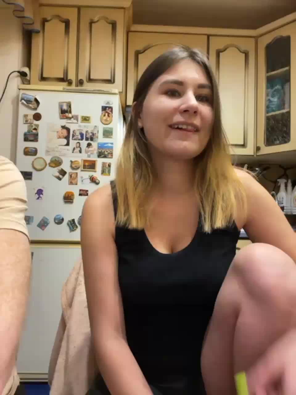 View or download file _breid_1 on 2023-12-17 from bongacams