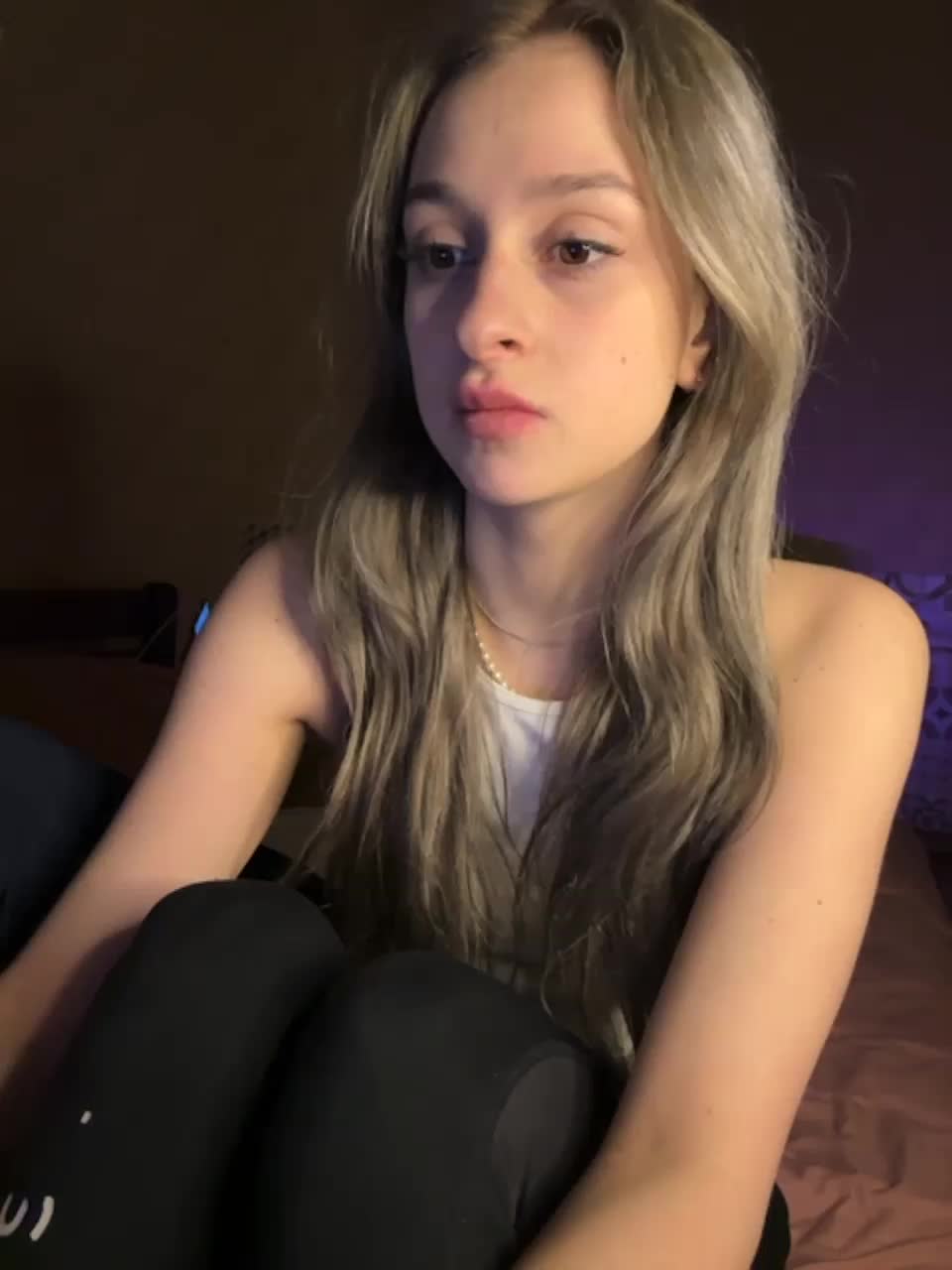 View or download file carolinareaper on 2023-12-17 from bongacams