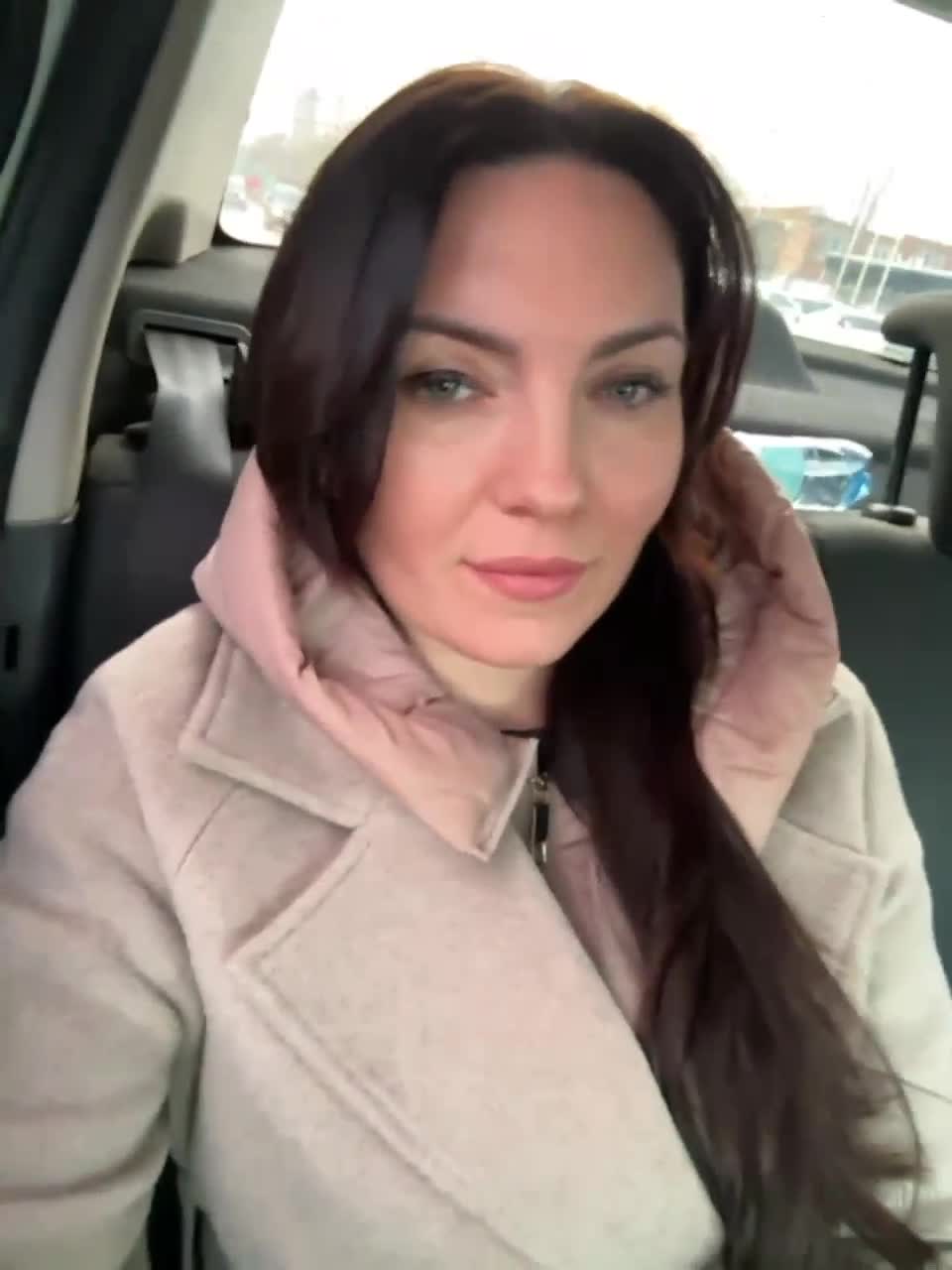 View or download file divora on 2023-12-17 from bongacams