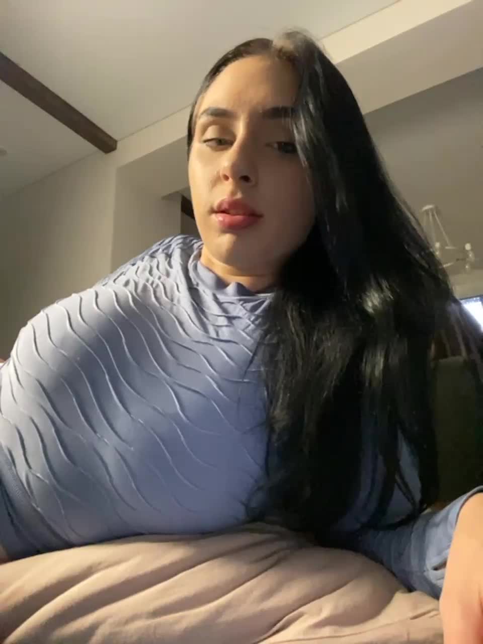 View or download file partynextnext on 2023-12-17 from bongacams