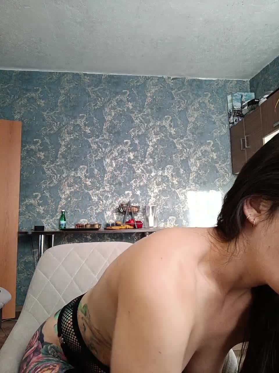 View or download file crazypussy07 on 2023-12-18 from bongacams