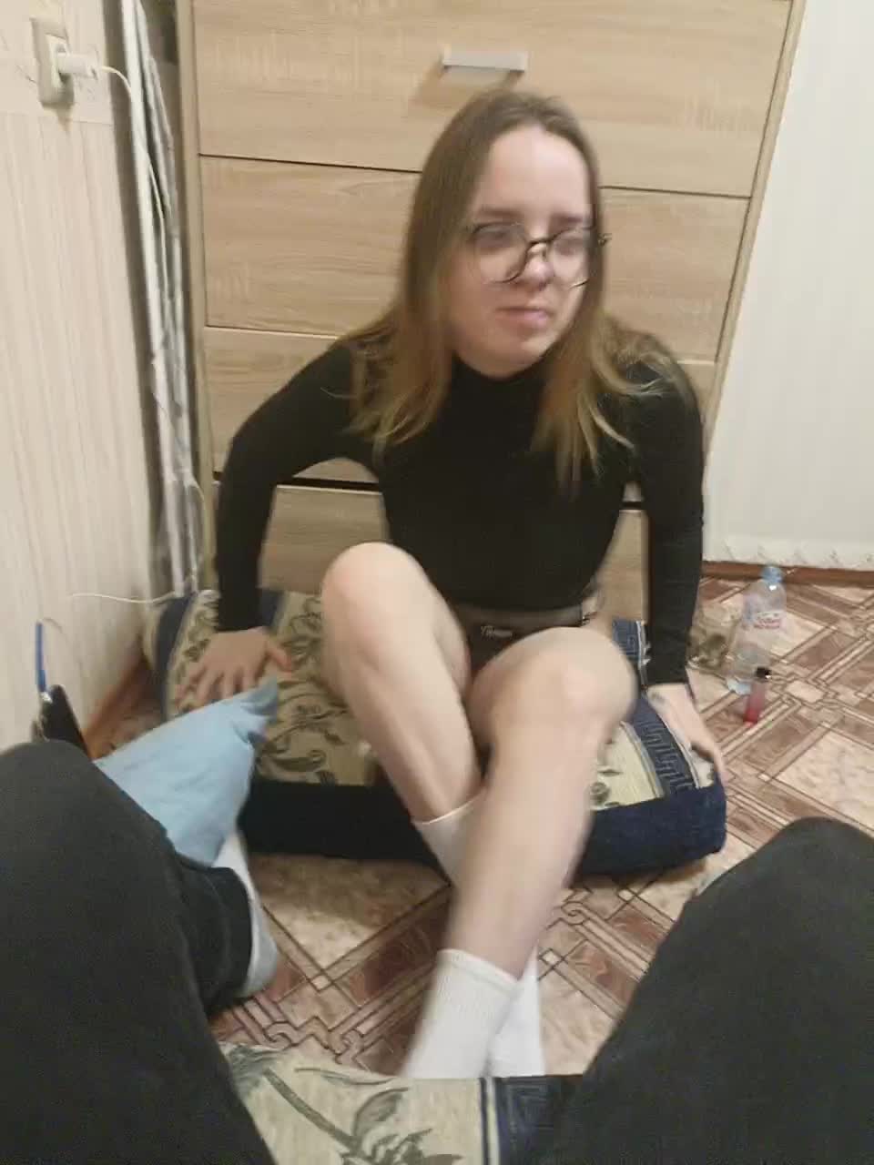 View or download file divine_hell69 on 2023-12-18 from bongacams