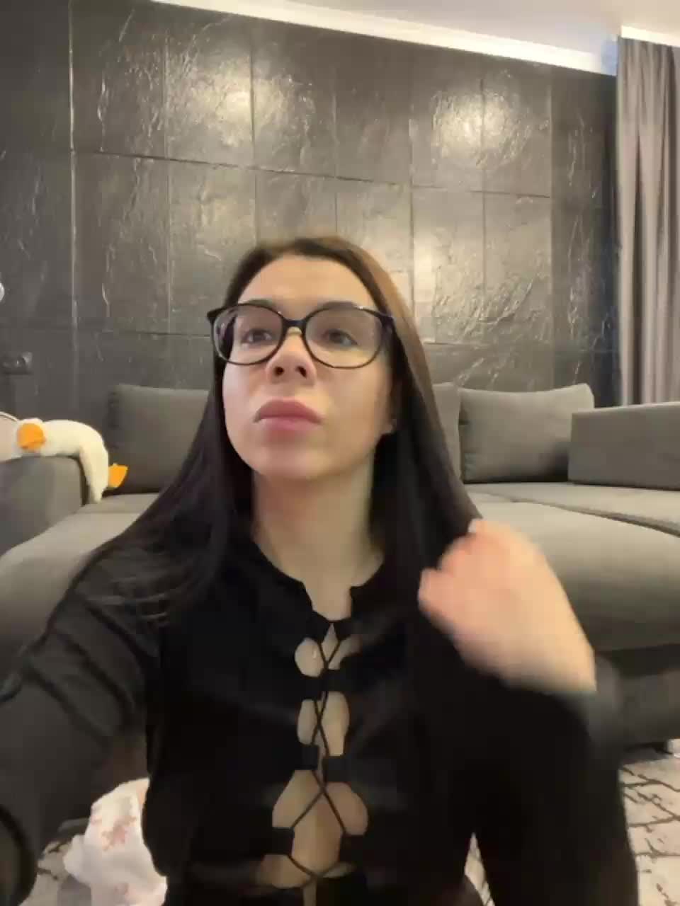 View or download file vero19nika on 2023-12-18 from bongacams