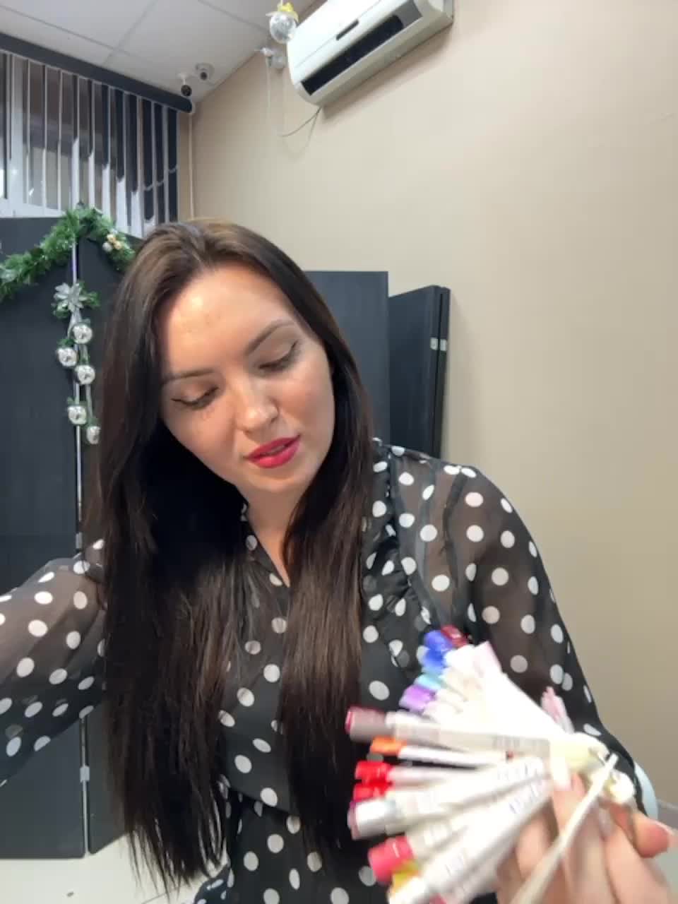 View or download file divora on 2023-12-19 from bongacams