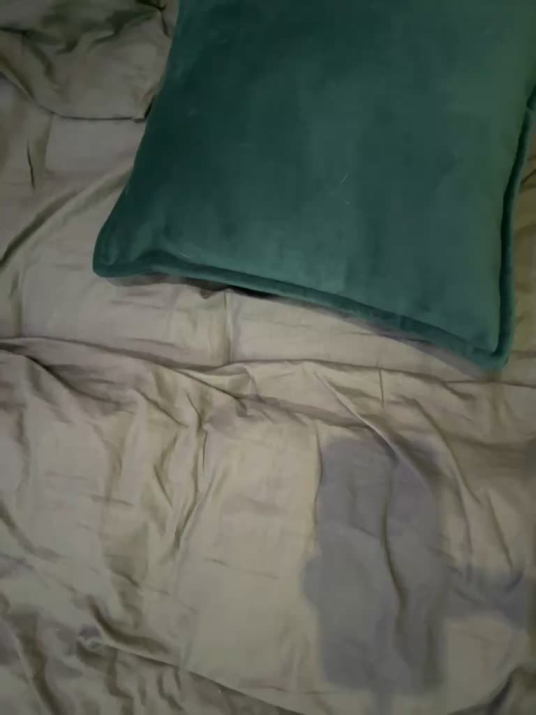 View or download file emili1_ on 2023-12-19 from bongacams