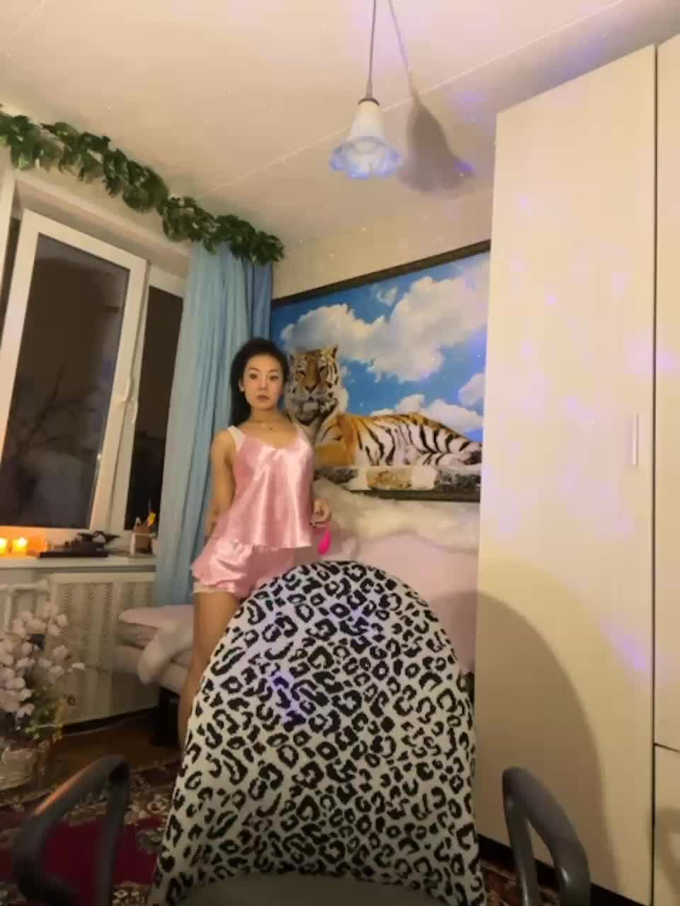 View or download file maliata on 2023-12-19 from bongacams