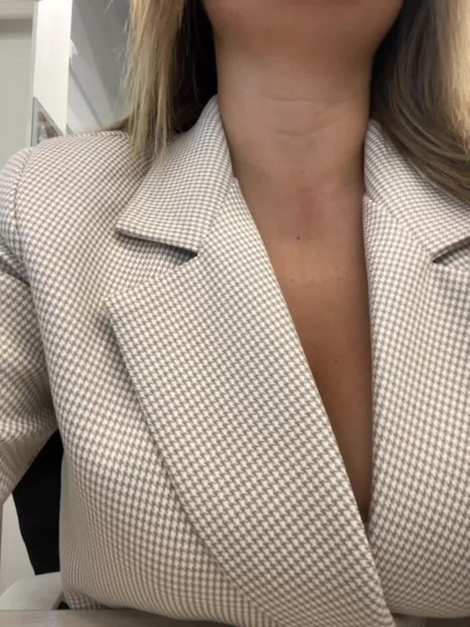 View or download file yuliyalasker on 2023-12-19 from bongacams