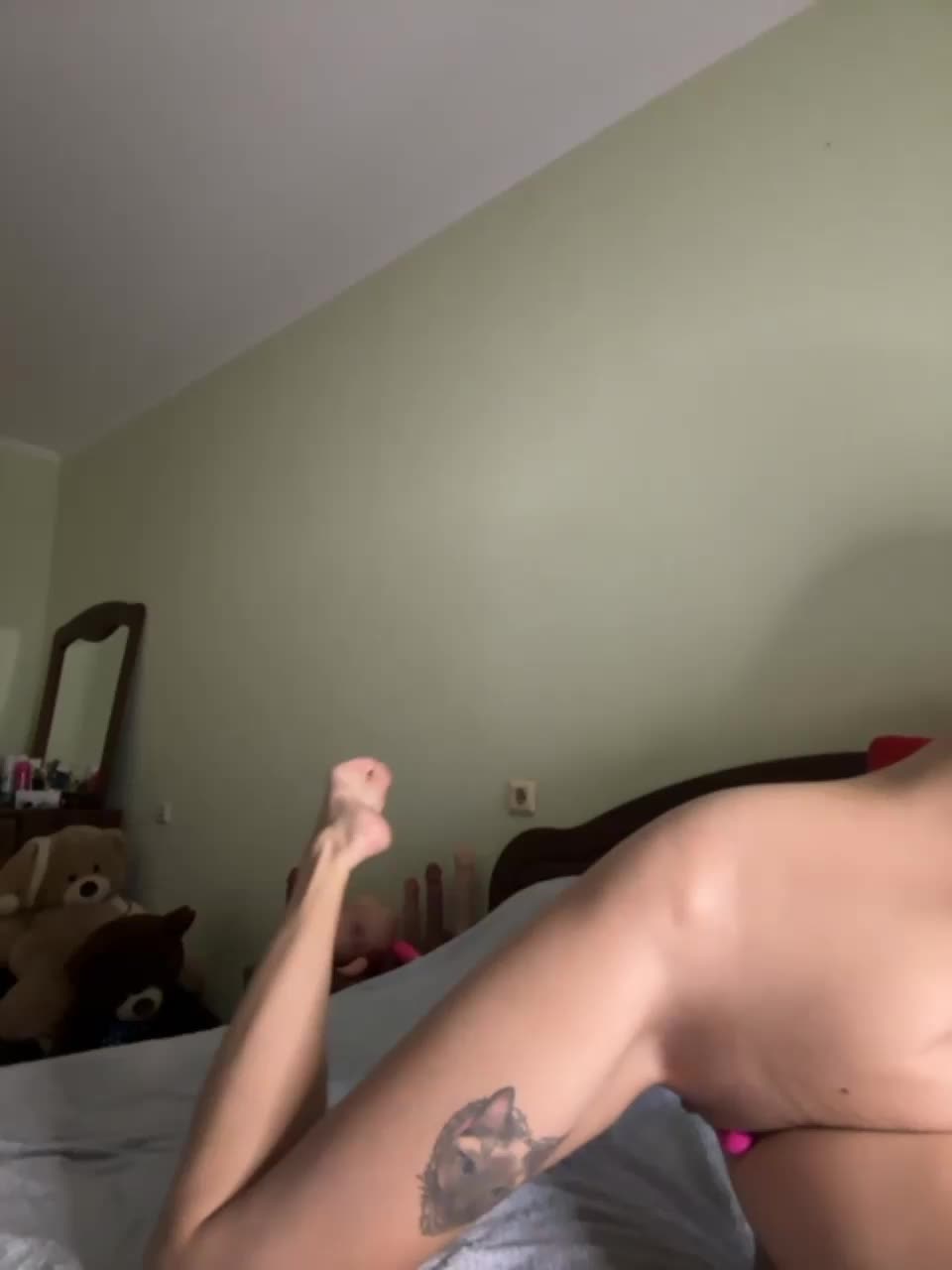 View or download file cosmos13131 on 2023-12-21 from bongacams