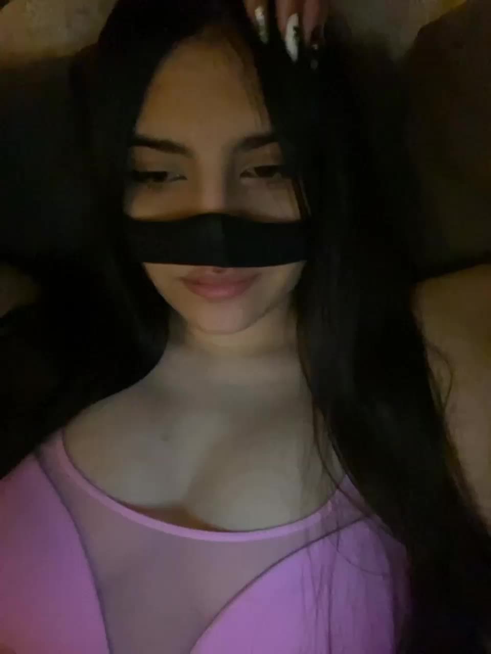 View or download file aloeloea on 2023-12-22 from bongacams