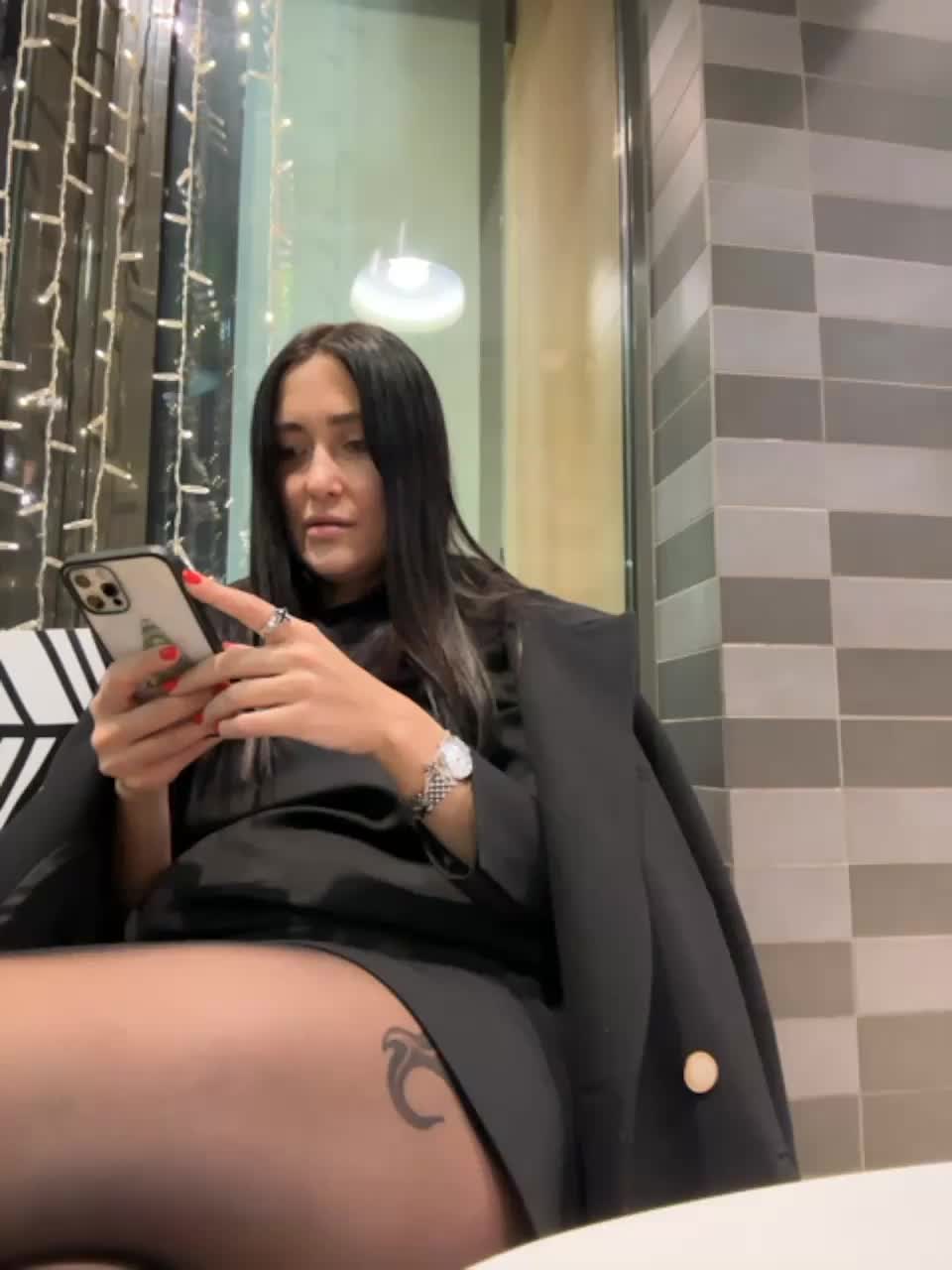 View or download file linahelen on 2023-12-22 from bongacams