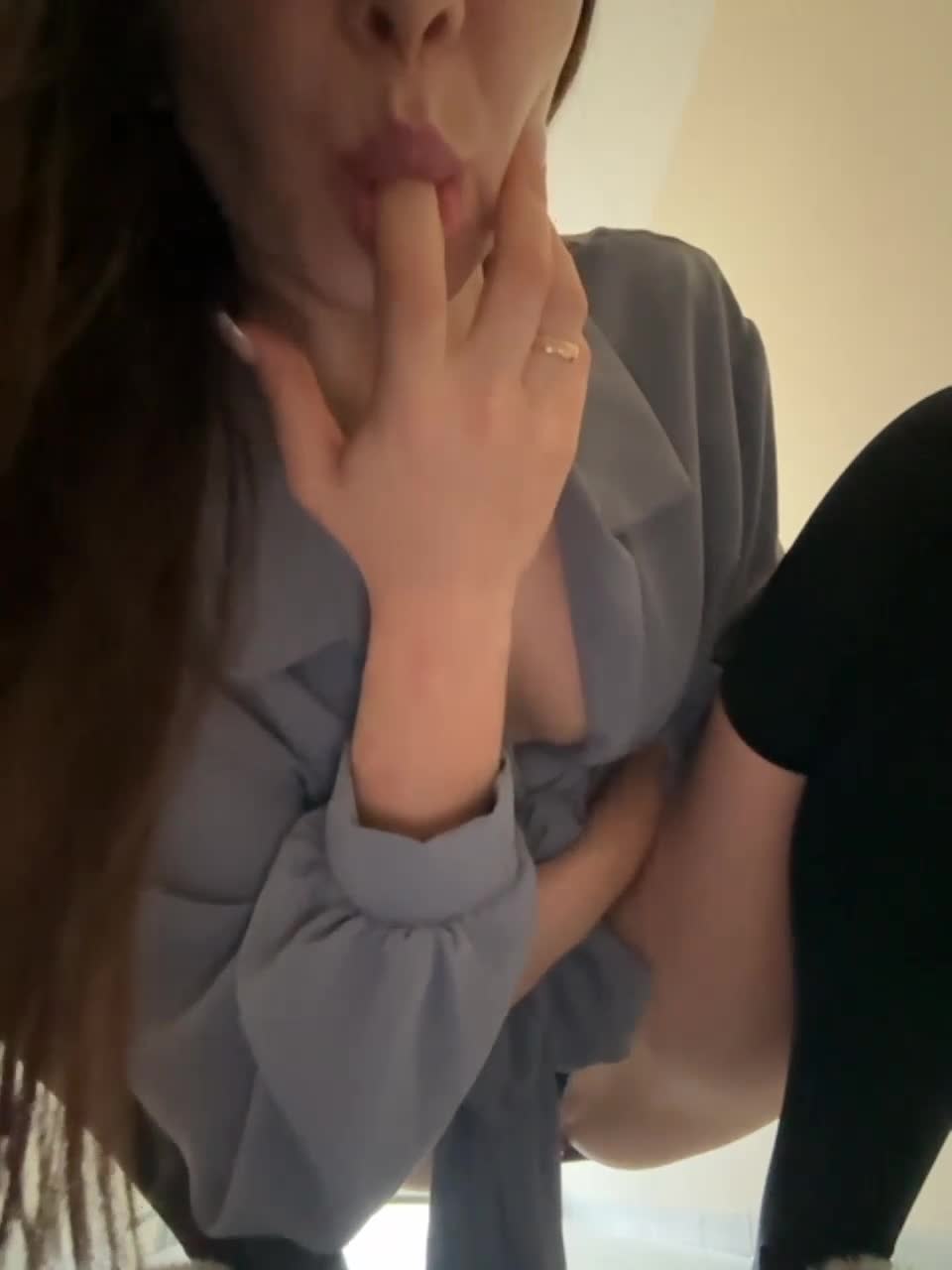 View or download file monikayyy on 2023-12-22 from bongacams