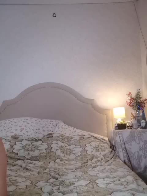 View or download file her_girl on 2023-12-23 from bongacams