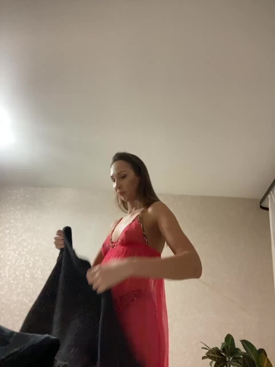 View or download file hothoneybabe on 2023-12-24 from bongacams