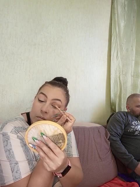 View or download file kissmabont on 2023-12-24 from bongacams