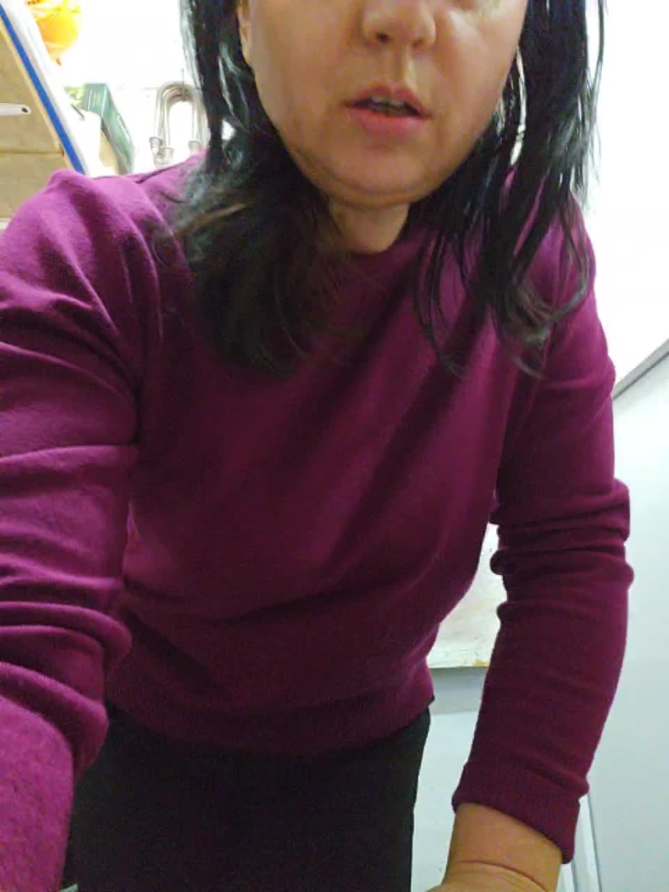 View or download file diva_mila on 2023-12-26 from bongacams