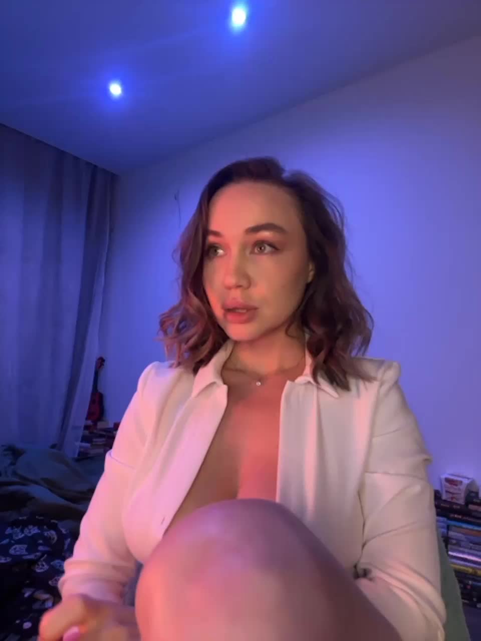 View or download file emili1_ on 2023-12-26 from bongacams