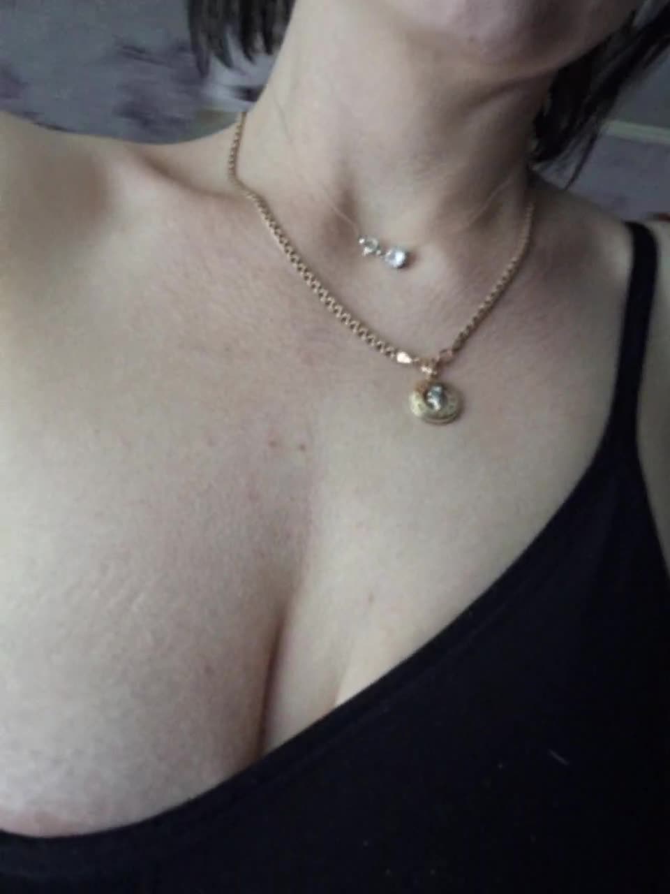 View or download file aureliyxxx on 2023-12-27 from bongacams