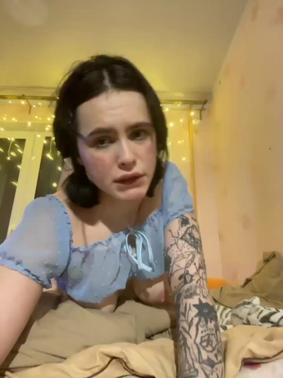 View or download file kramosy1 on 2023-12-27 from bongacams