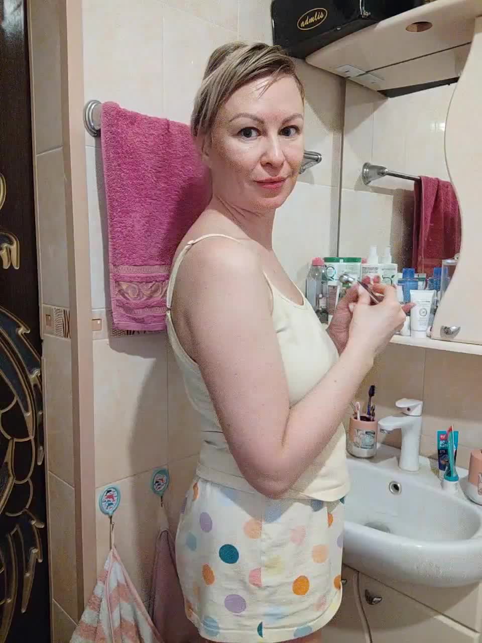 View or download file terrirose on 2023-12-27 from bongacams