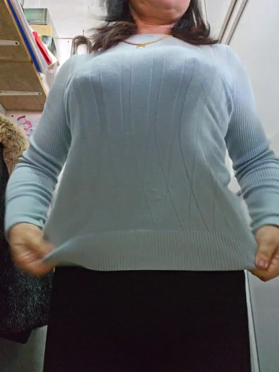 View or download file diva_mila on 2023-12-28 from bongacams