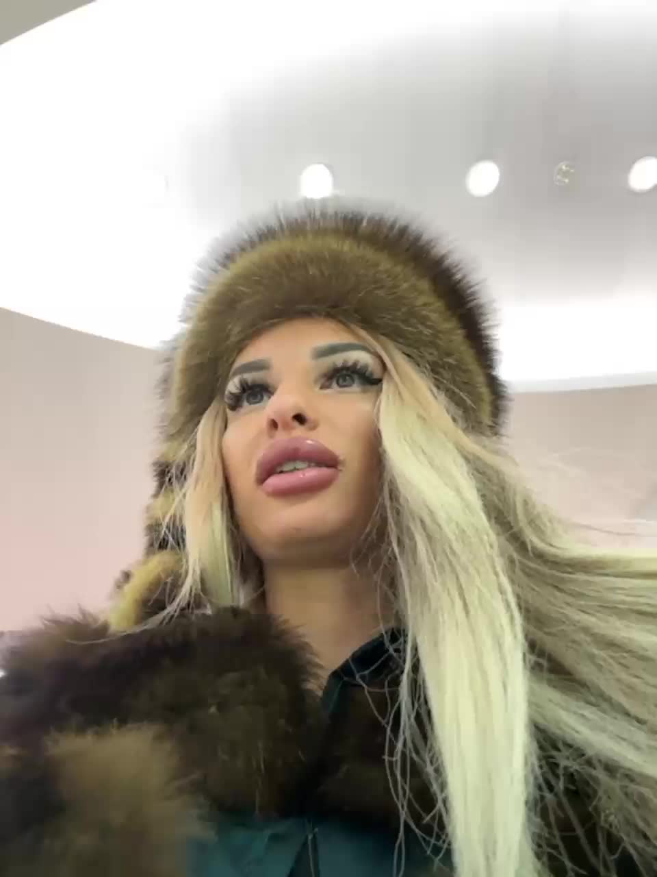 View or download file goldpussy69 on 2023-12-28 from bongacams