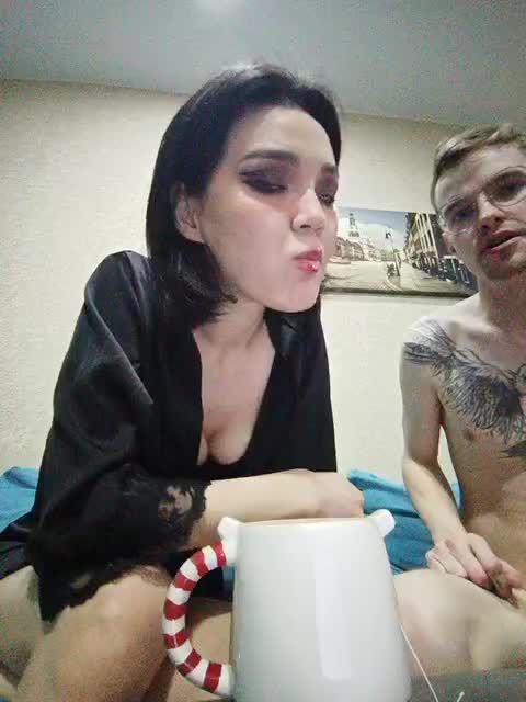 View or download file twofox on 2023-12-28 from bongacams