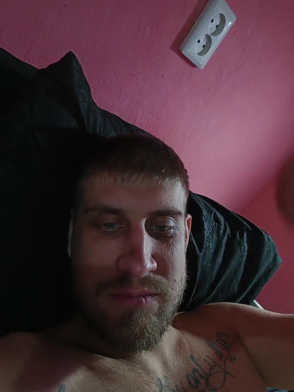 View or download file lisavsvolk on 2023-12-29 from bongacams