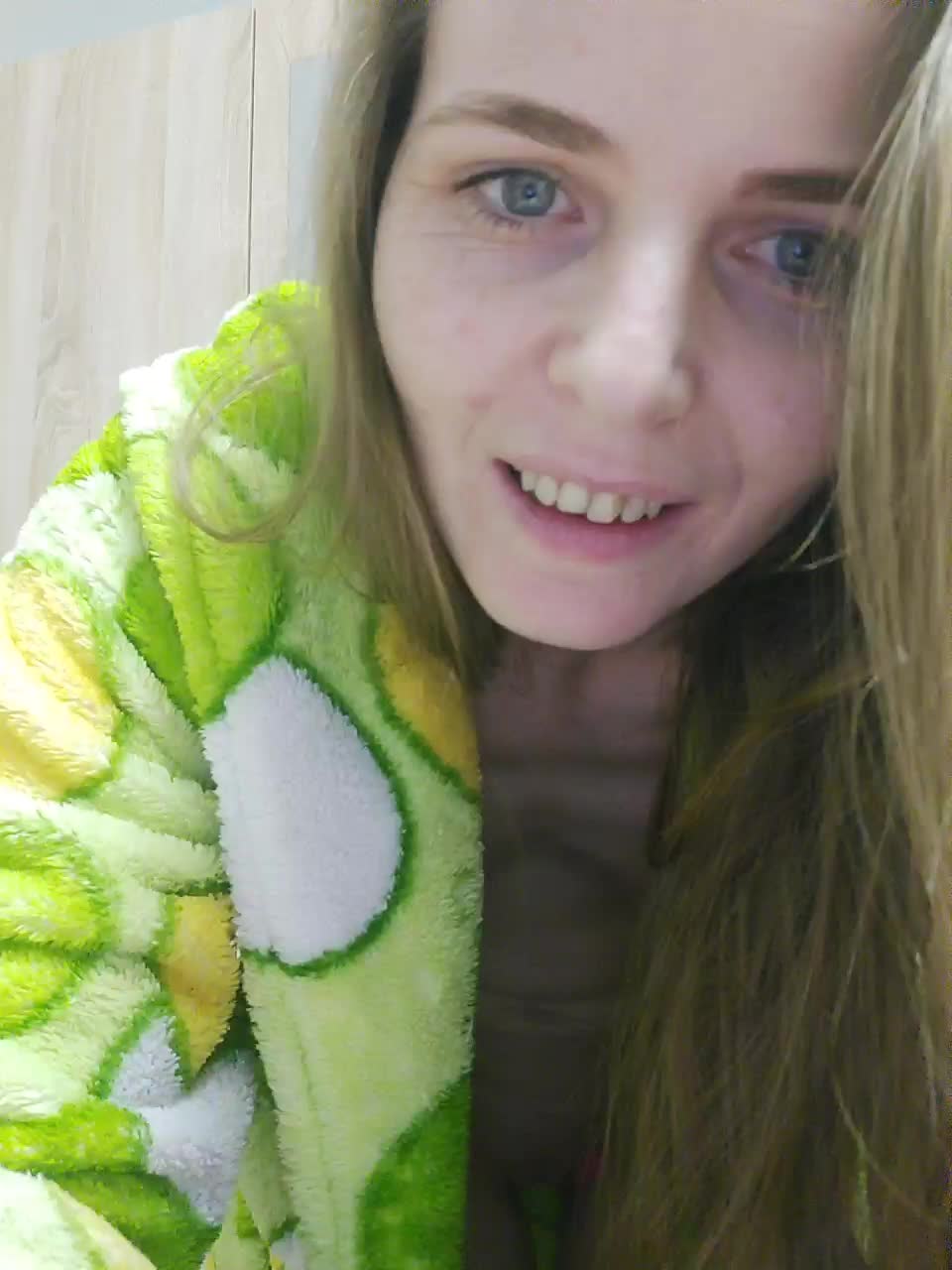 View or download file lulu_erotica on 2023-12-29 from bongacams