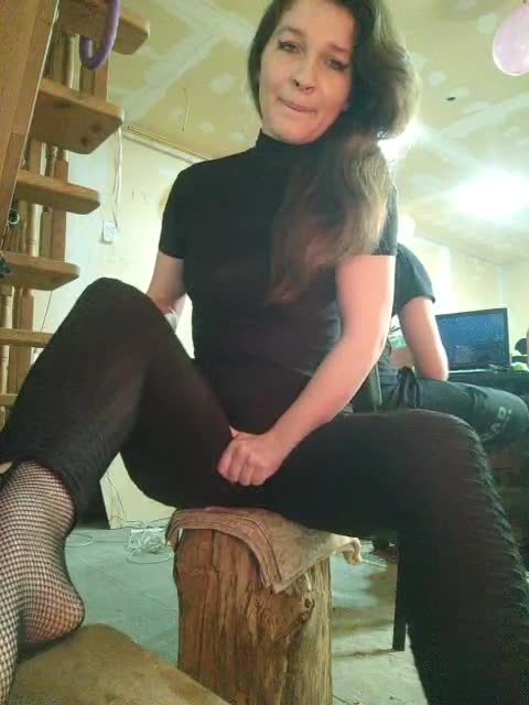 View or download file masya1996 on 2023-12-29 from bongacams