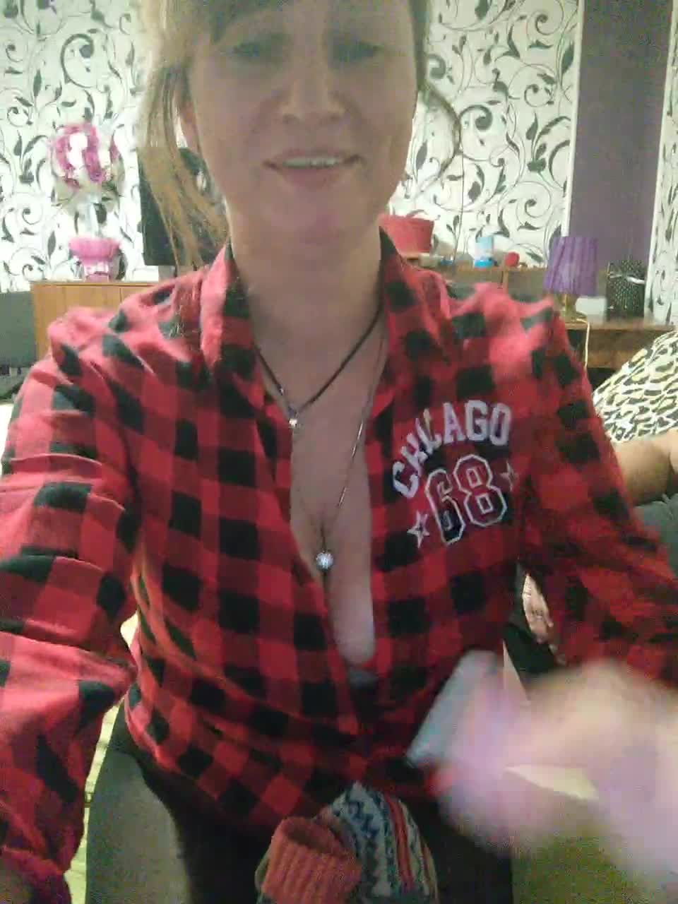 View or download file perepyganue on 2024-01-01 from bongacams