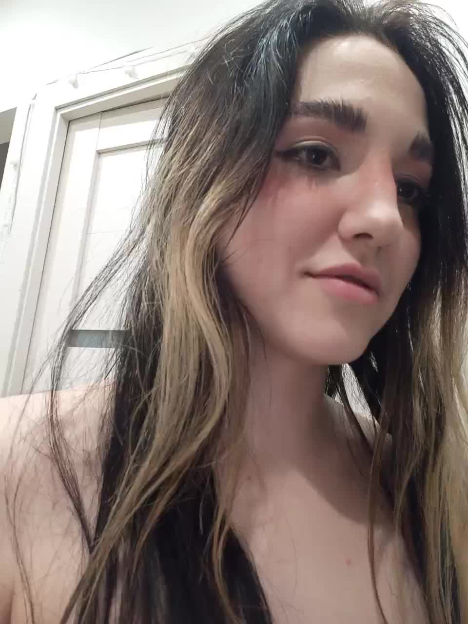 View or download file saharnayavata on 2024-01-01 from bongacams