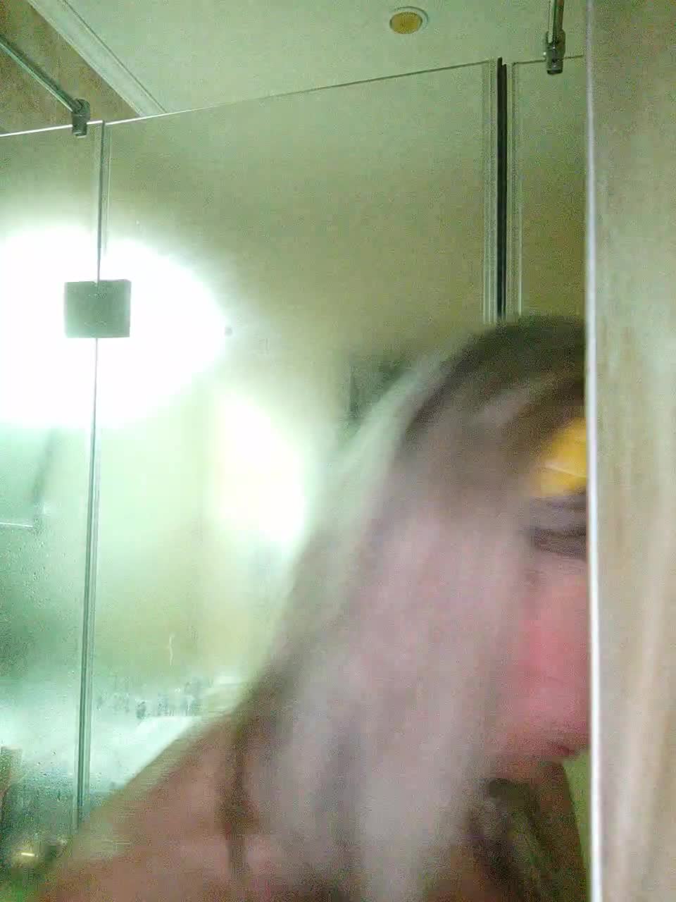 View or download file terrirose on 2024-01-01 from bongacams