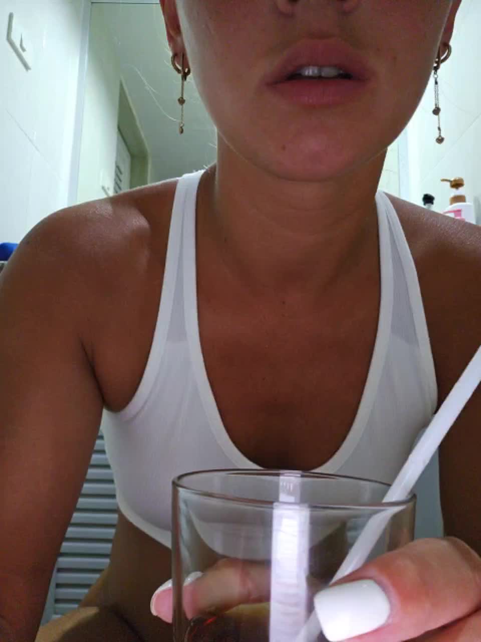 View or download file linda_3 on 2024-01-03 from bongacams