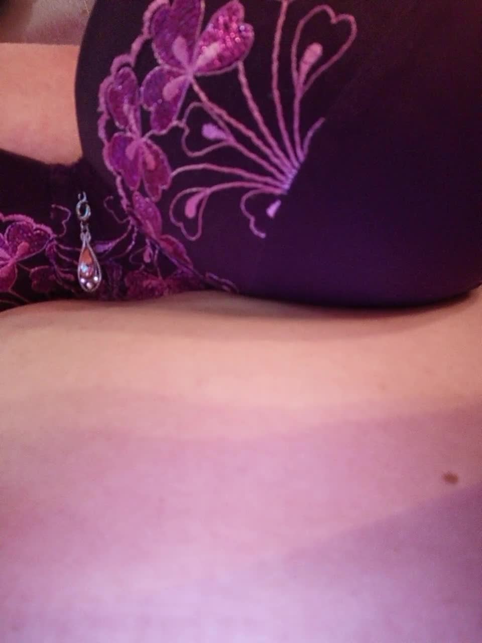 View or download file leilanightova on 2024-01-04 from bongacams