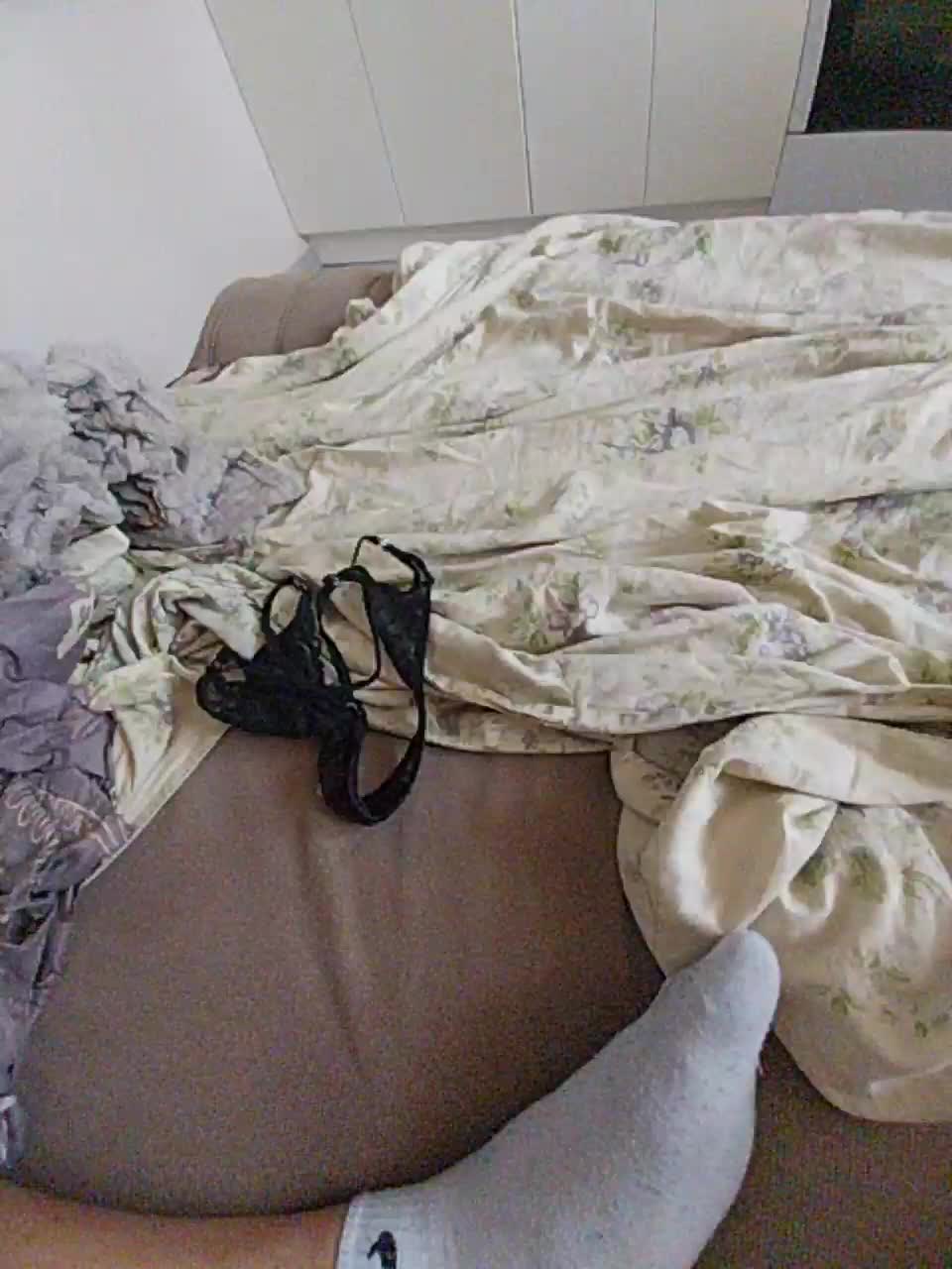 View or download file annanaz1912 on 2024-01-05 from bongacams