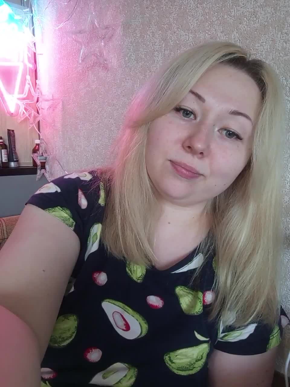 View or download file gloria_big_hot on 2024-01-05 from bongacams