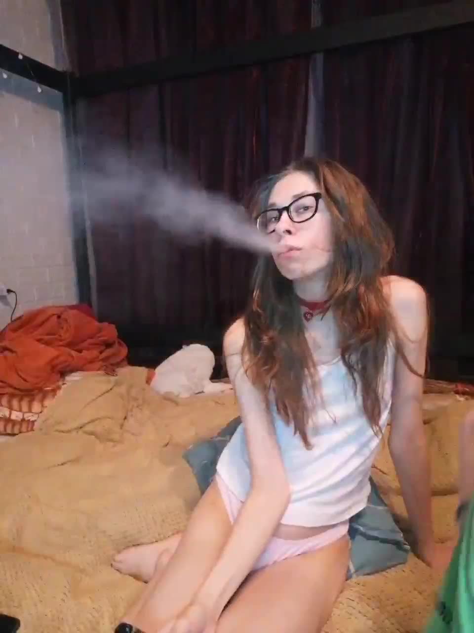 View or download file milanikky on 2024-01-06 from bongacams