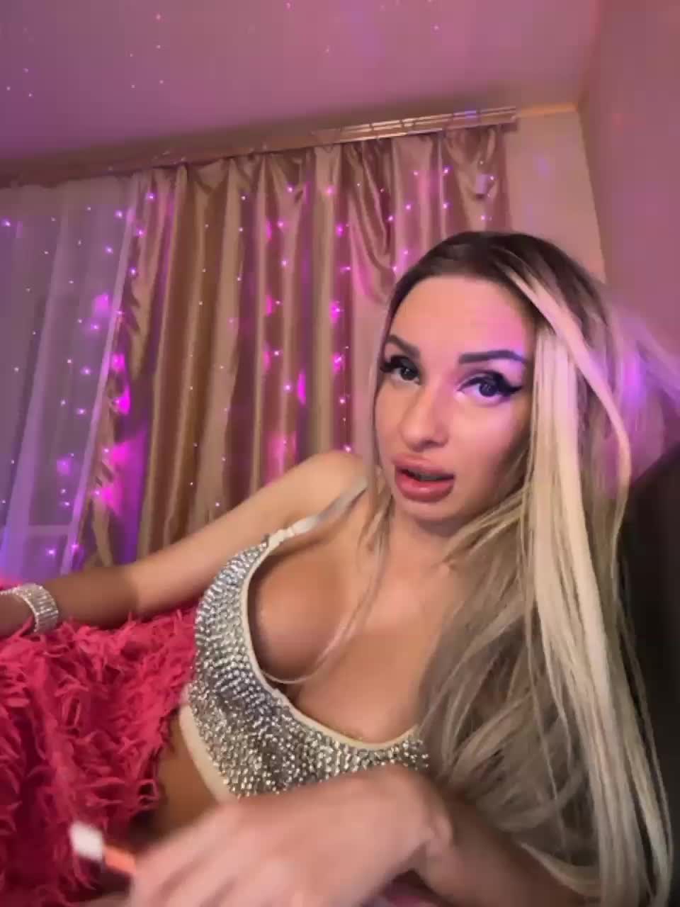 View or download file goldpussy69 on 2024-01-08 from bongacams