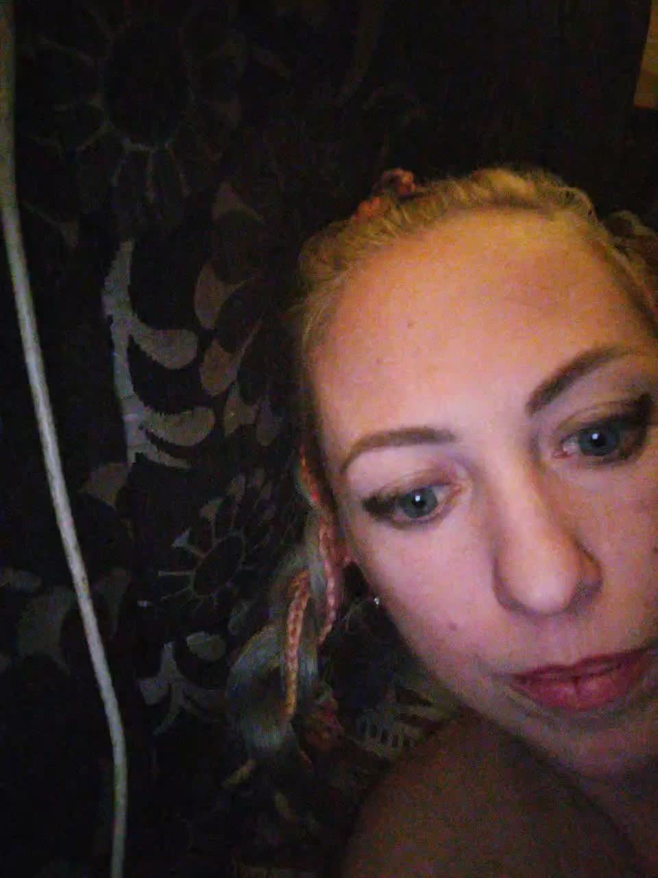 View or download file loveseks1986 on 2024-01-08 from bongacams