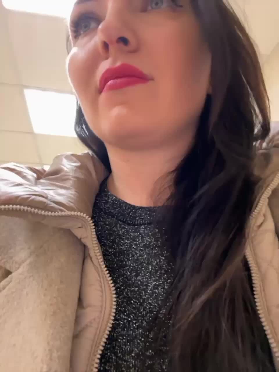 View or download file divora on 2024-01-09 from bongacams