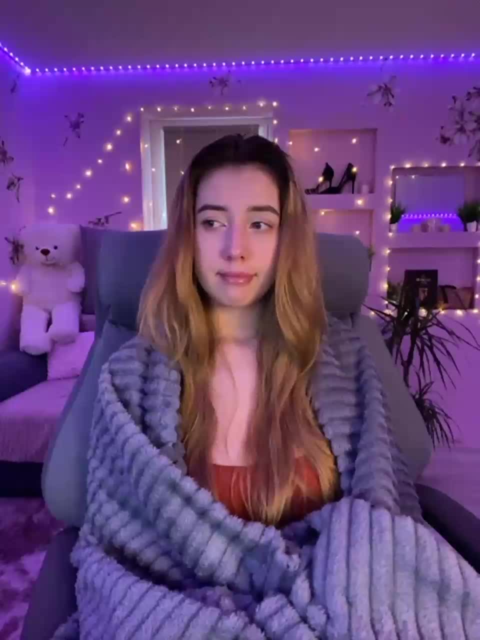 View or download file mialiahot on 2024-01-10 from bongacams