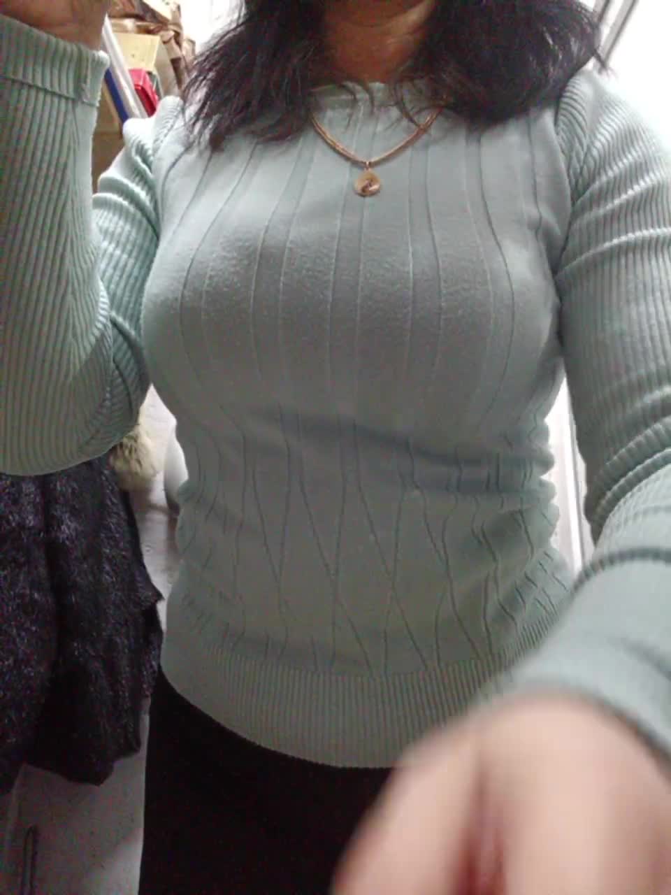 View or download file diva_mila on 2024-01-11 from bongacams