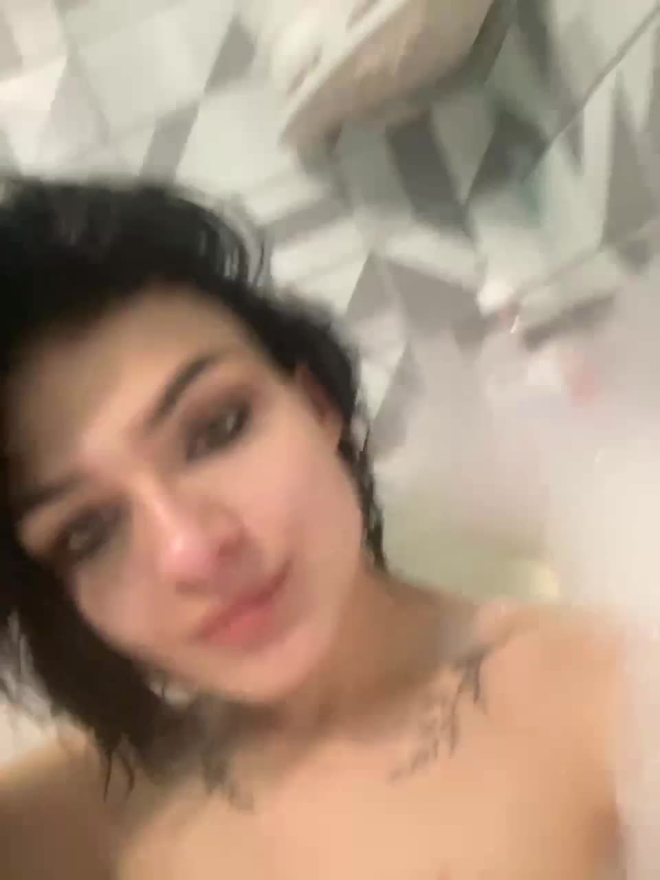 View or download file mdmaandlove on 2024-01-11 from bongacams